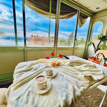 East Luxor Apartments With Nile Views Jazirat al Awwamiyah Kültér fotó