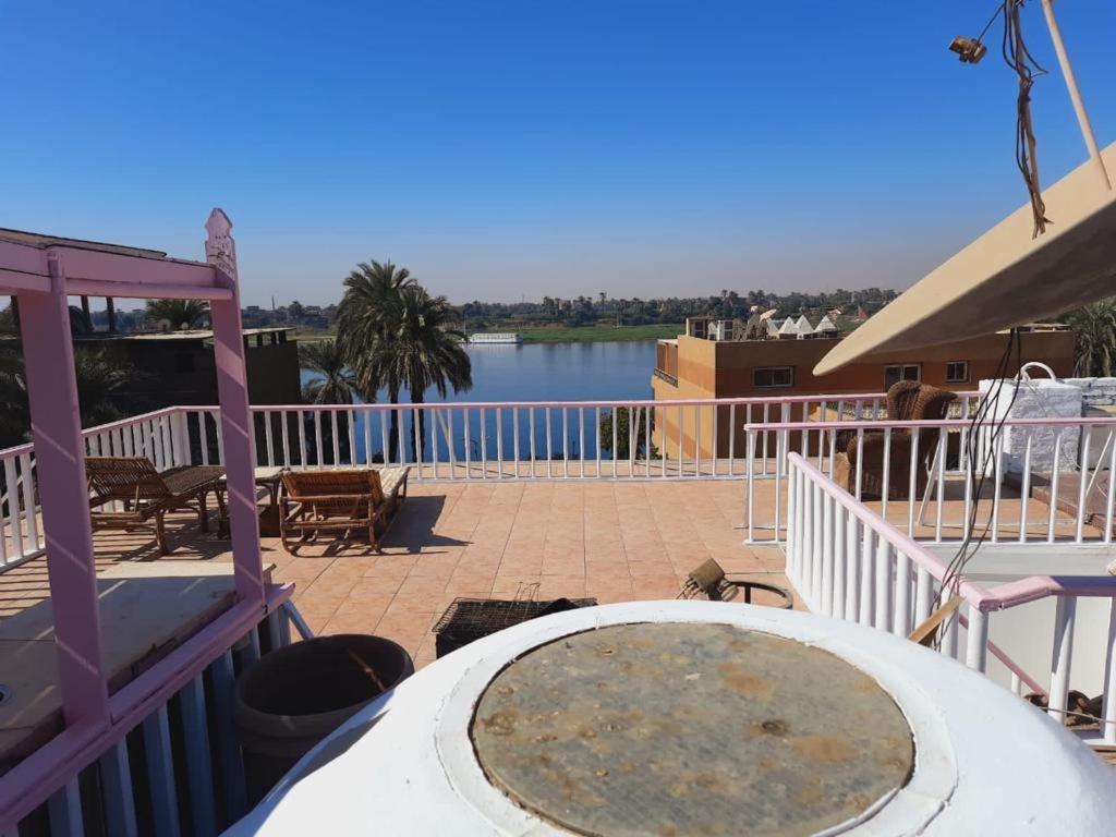 East Luxor Apartments With Nile Views Jazirat al Awwamiyah Kültér fotó